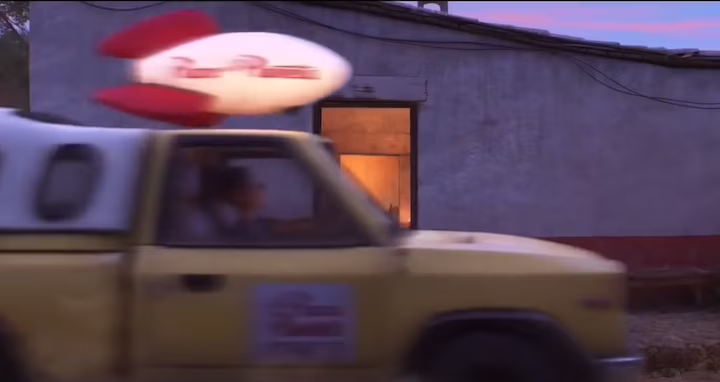 Furgoneta de reparto del Pizza Planet, aparece en Toy Story por primera vez. Furgoneta de reparto del Pizza Planet, aparece en Toy Story por primera vez.